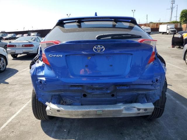 2019 TOYOTA C-HR XLE 6