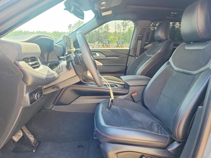 2025 FORD EXPLORER ST 7