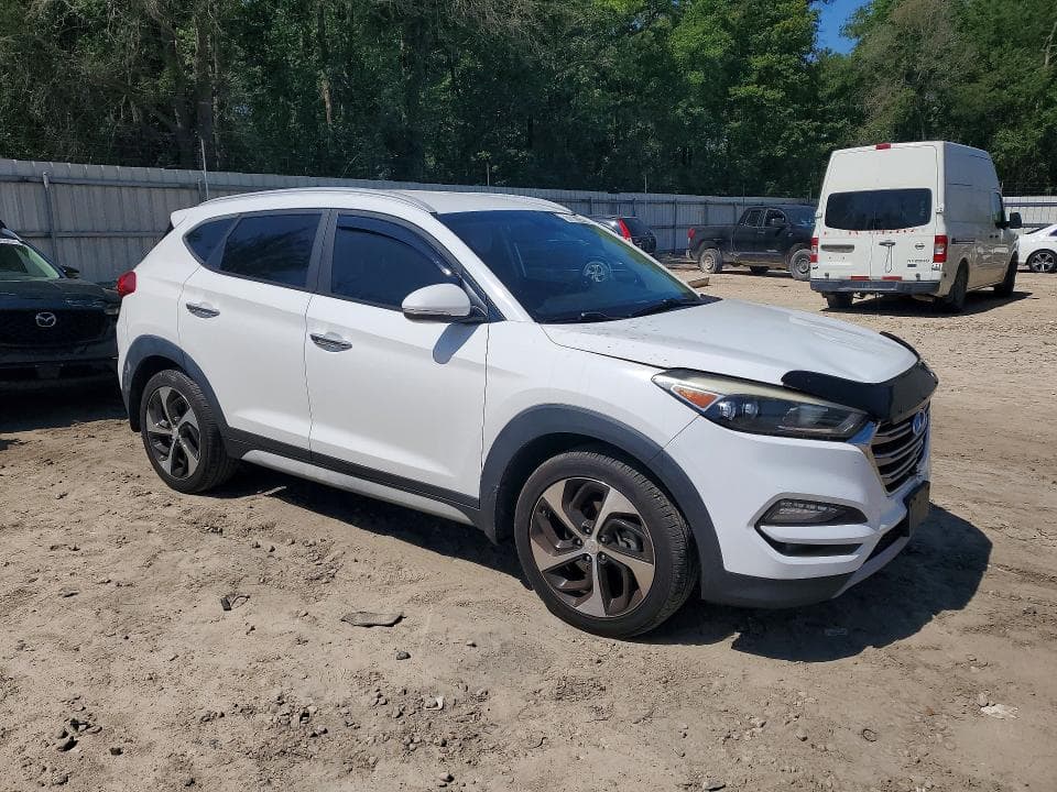 2017 HYUNDAI TUCSON LIMITED 4