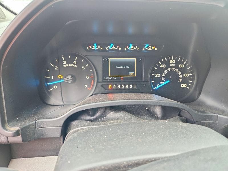 2017 FORD F150 SUPERCREW 9