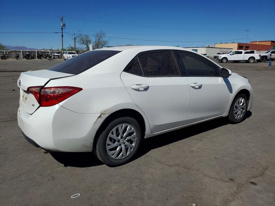 2019 TOYOTA COROLLA LE 3