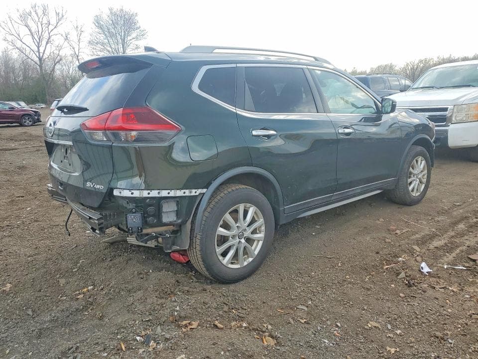2020 NISSAN ROGUE SV 3