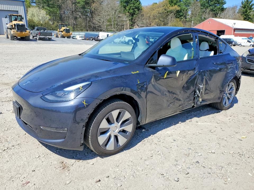 2024 TESLA MODEL Y - 1