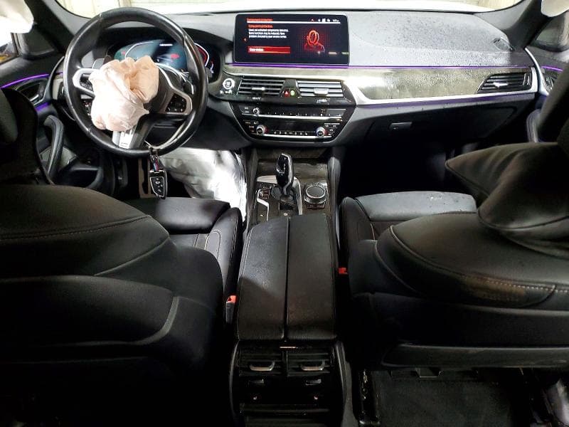 2021 BMW M550XI 8