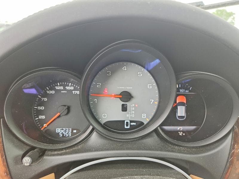 2017 PORSCHE MACAN S 9