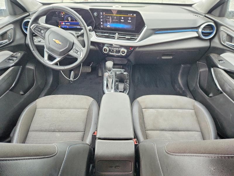 2024 CHEVROLET TRAX 1LT 8