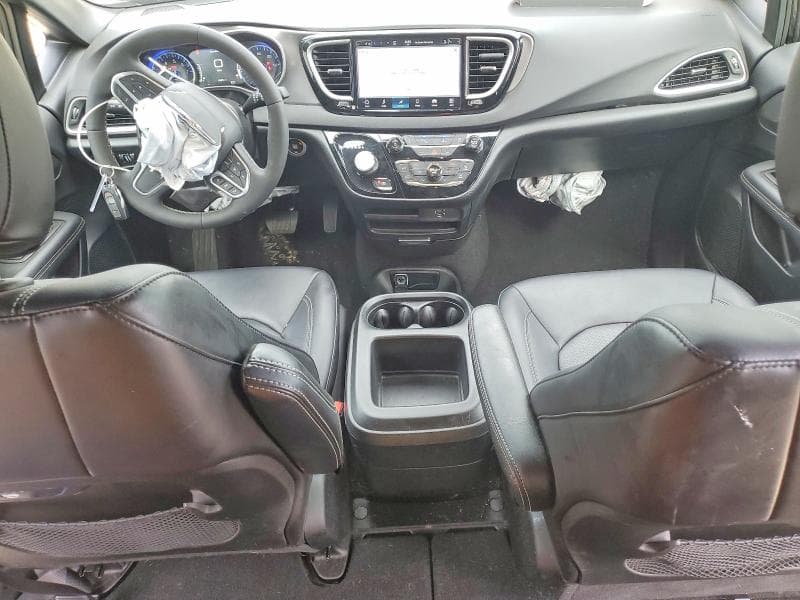 2026 CHRYSLER PACIFICA SELECT 8