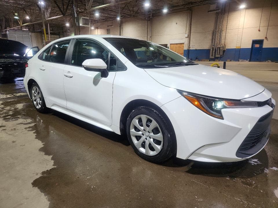 2025 TOYOTA COROLLA LE 4