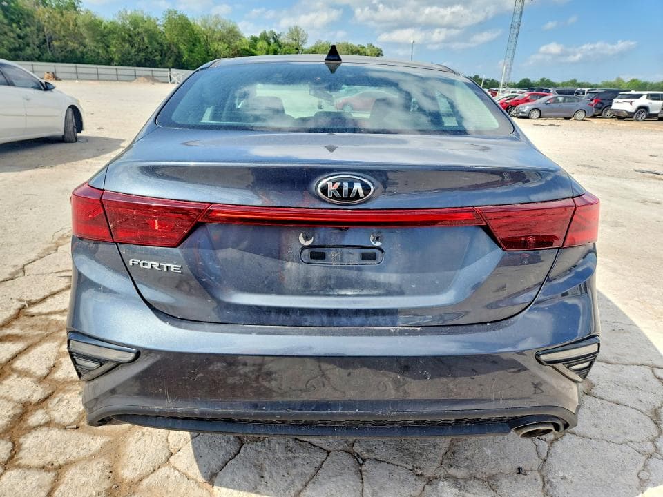 2021 KIA FORTE LXS 6