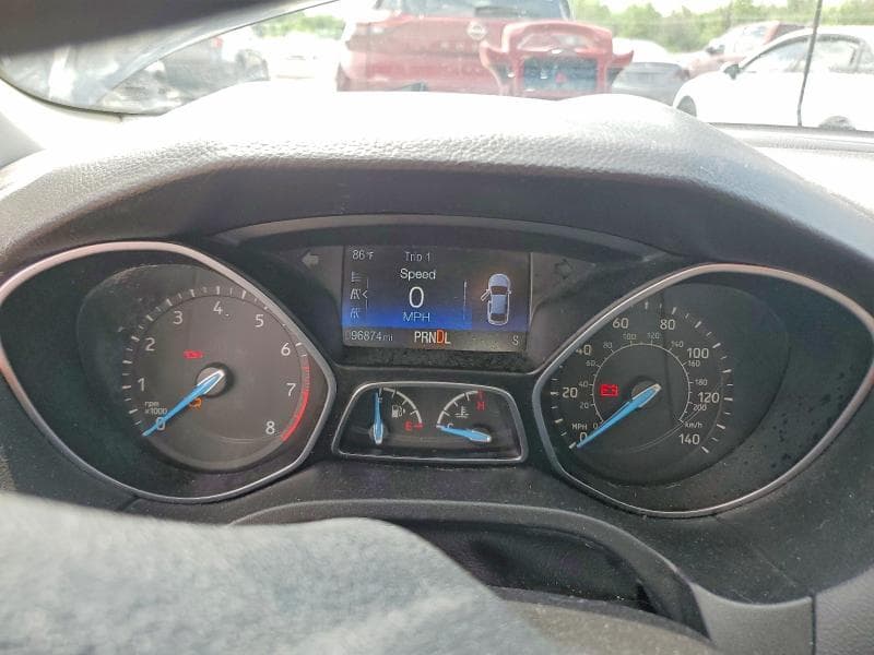 2017 FORD FOCUS SE 9