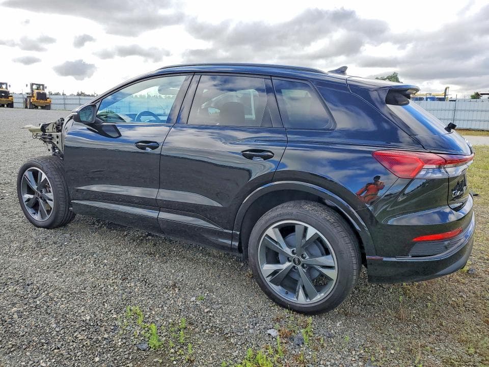 2024 AUDI Q4 E-TRON PREMIUM 2
