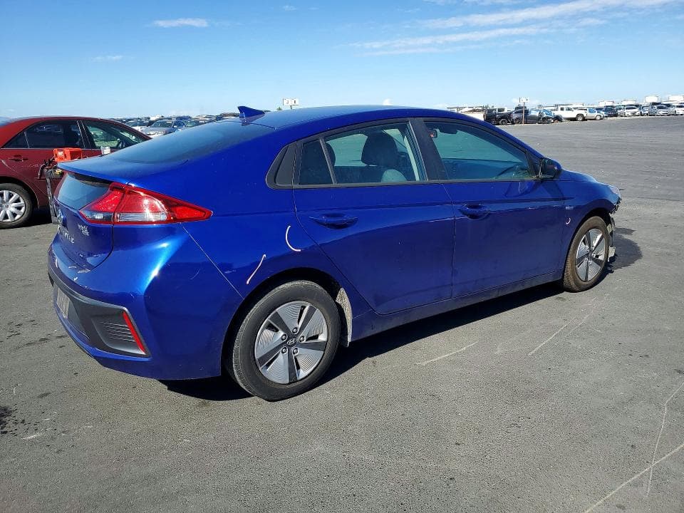 2020 HYUNDAI IONIQ HYBRID BLUE 3