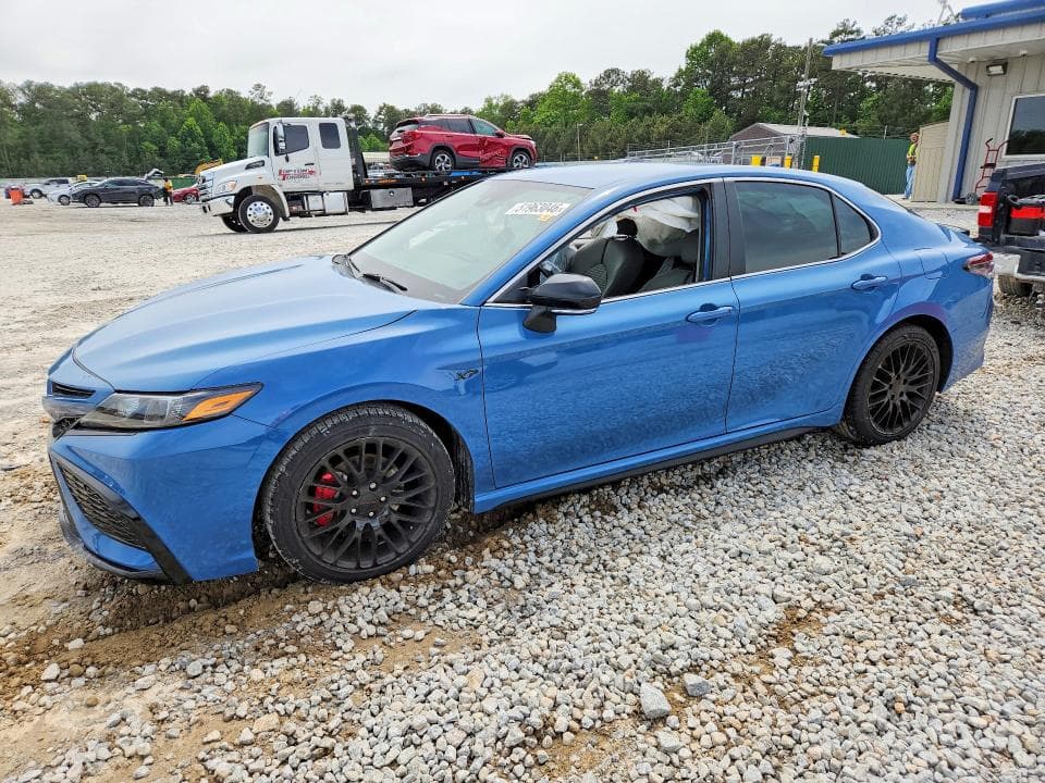 2023 TOYOTA CAMRY