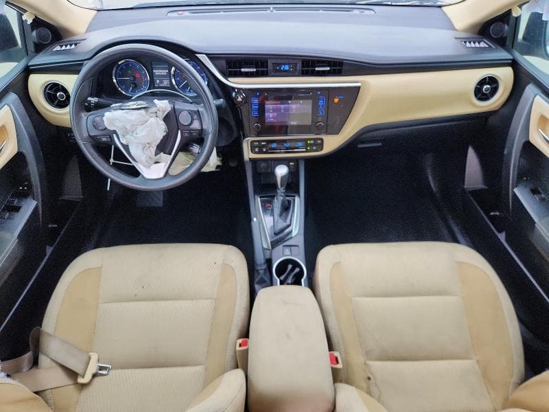 2018 TOYOTA COROLLA LE 8