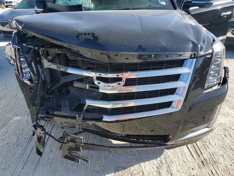 2017 CADILLAC ESCALADE LUXURY 12