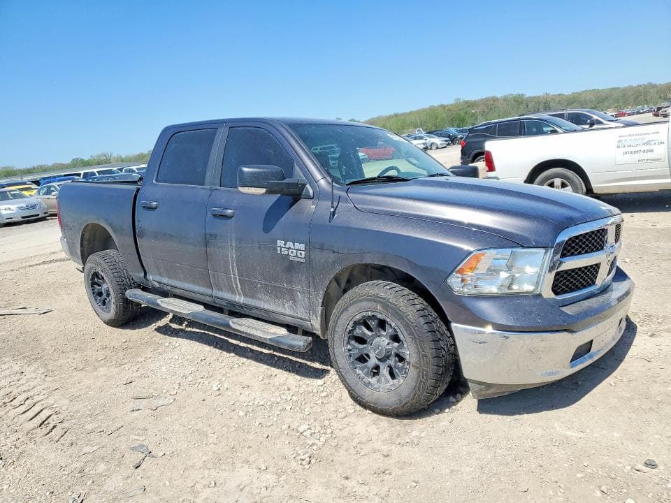 2019 RAM 1500 CLASSIC SLT 4