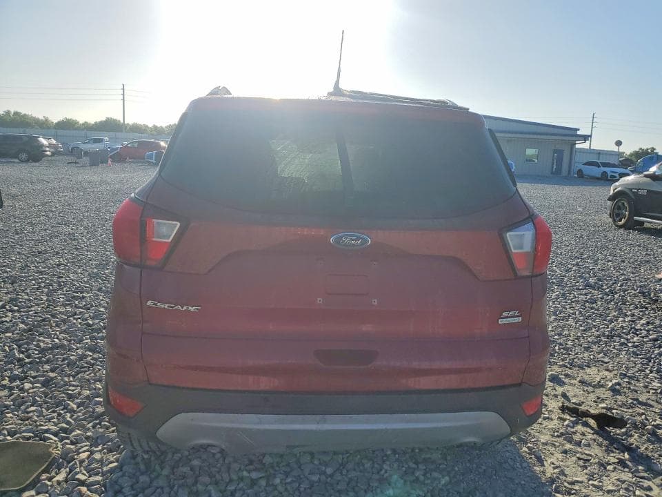 2019 FORD ESCAPE SEL 6