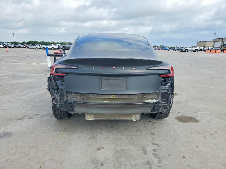 2024 TESLA MODEL 3 6