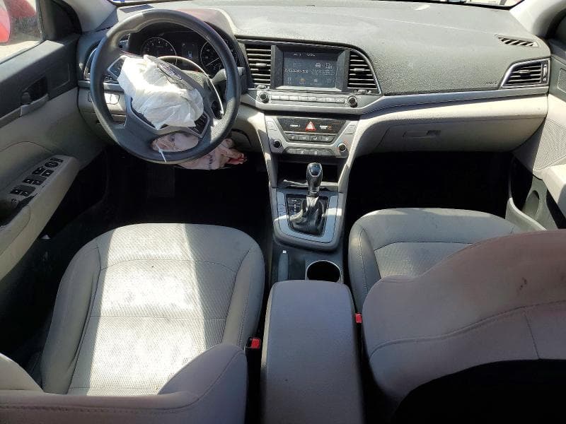 2018 HYUNDAI ELANTRA SEL 8