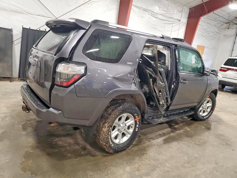 2022 TOYOTA 4RUNNER SR5 PREMIUM 3