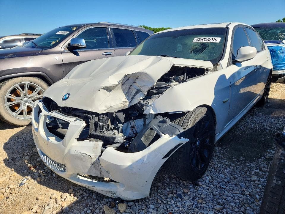 2011 BMW 3 SERIES - 1