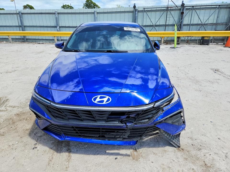 2024 HYUNDAI ELANTRA SEL 5