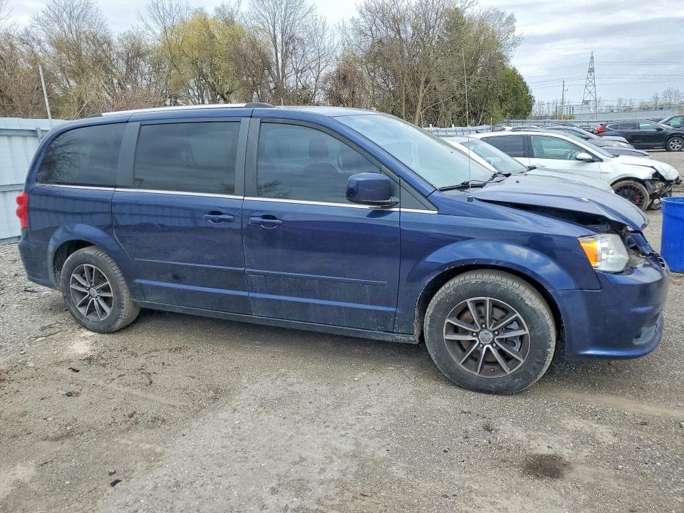 2017 DODGE GRAND CARAVAN SE SE 4
