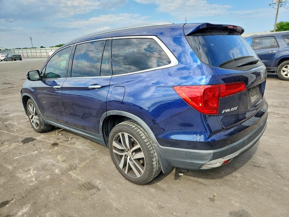 2017 HONDA PILOT TOURING 2