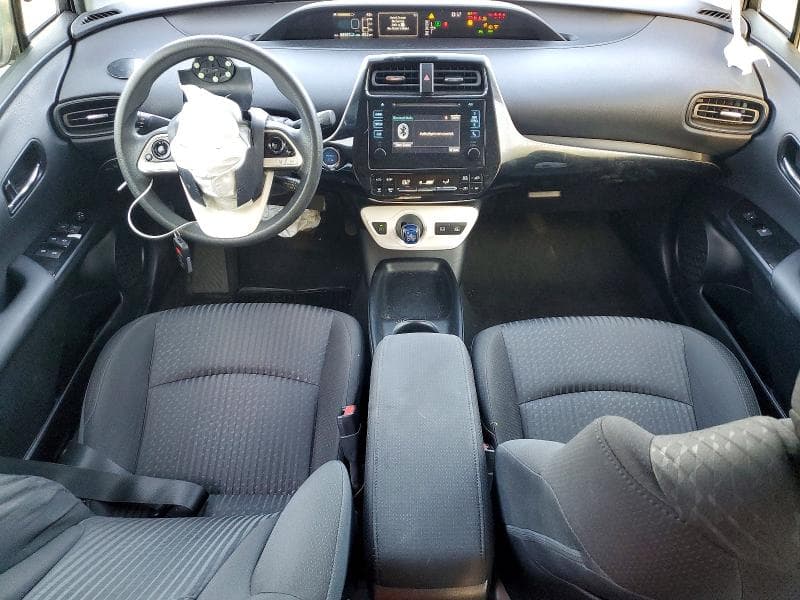 2018 TOYOTA PRIUS TWO 8