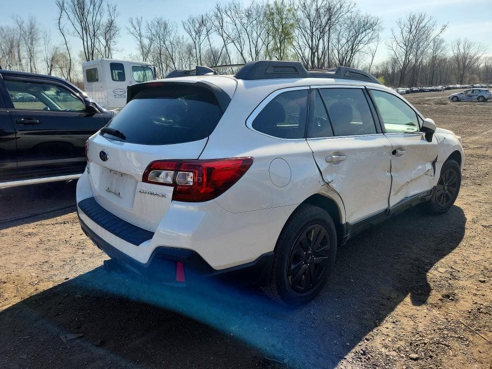 2018 SUBARU OUTBACK 2.5I PREMIUM 3