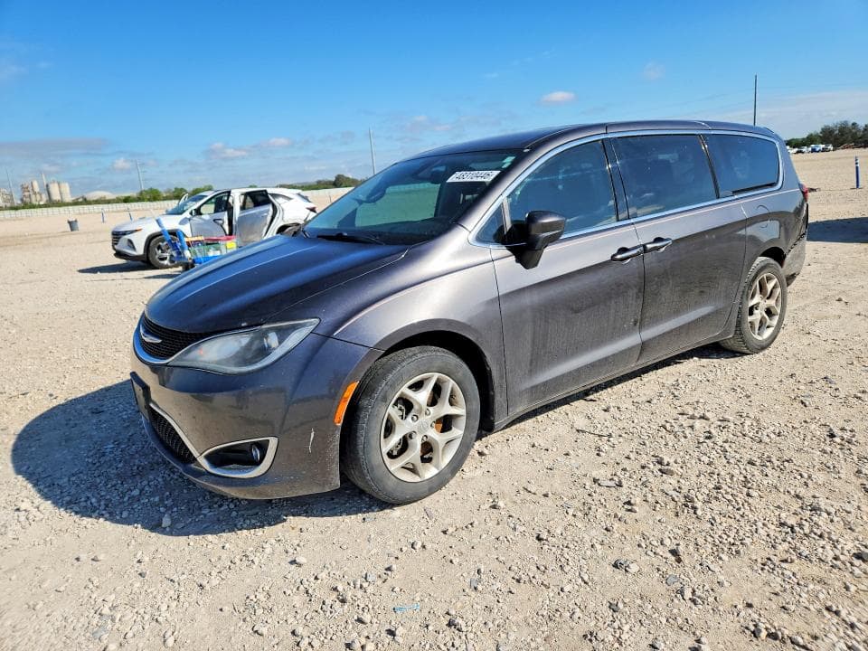2017 CHRYSLER PACIFICA TOURING - 1