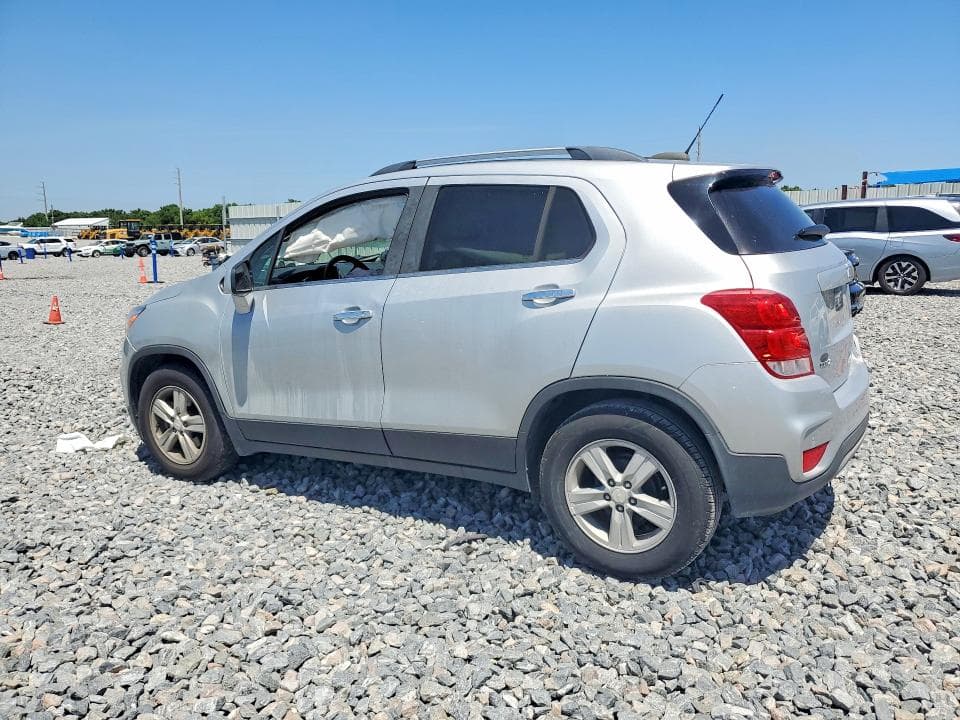 2020 CHEVROLET TRAX 1LT 2