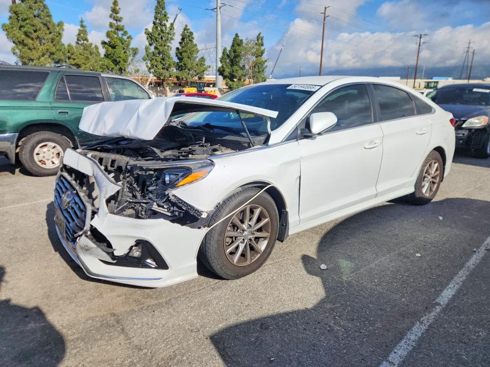 2018 HYUNDAI SONATA SE