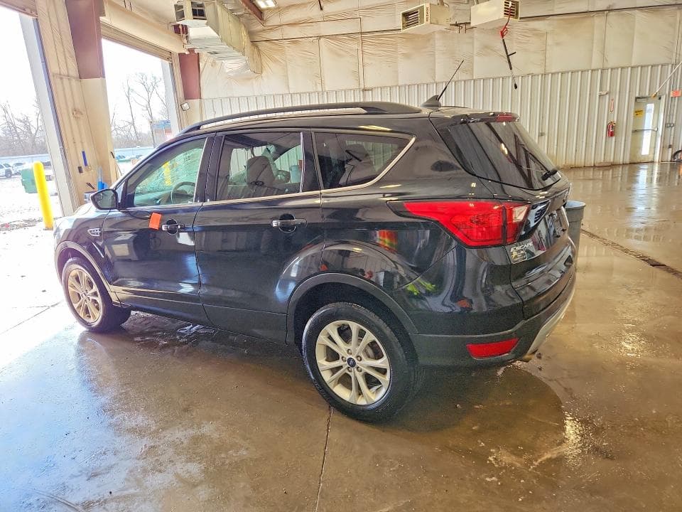 2019 FORD ESCAPE SEL 2