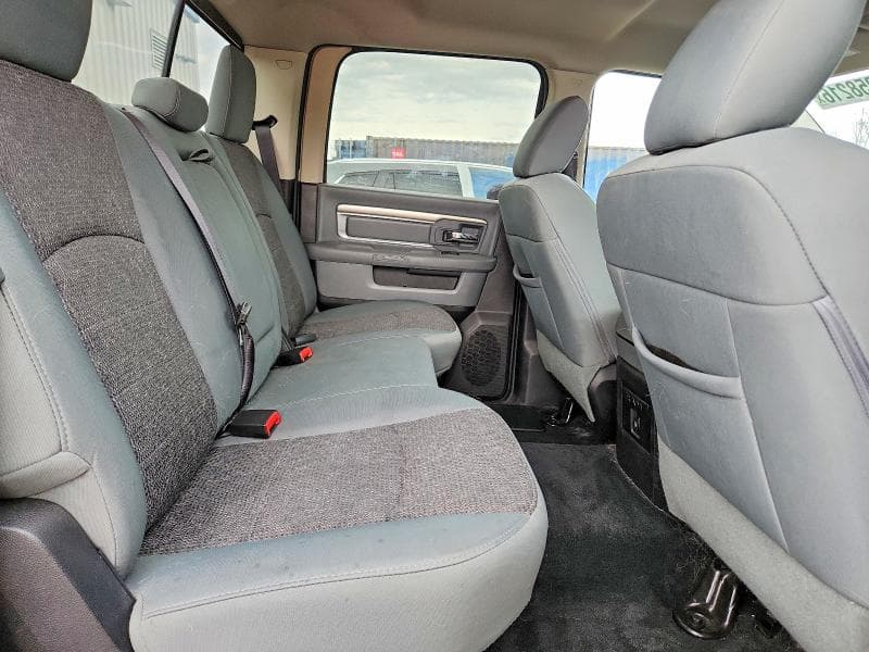 2017 RAM 1500 SLT 10
