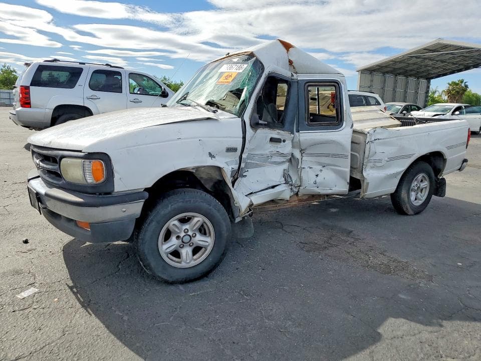 1997 MAZDA B2300 CAB PLUS - 1