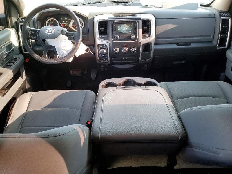 2017 RAM 1500 SLT 8