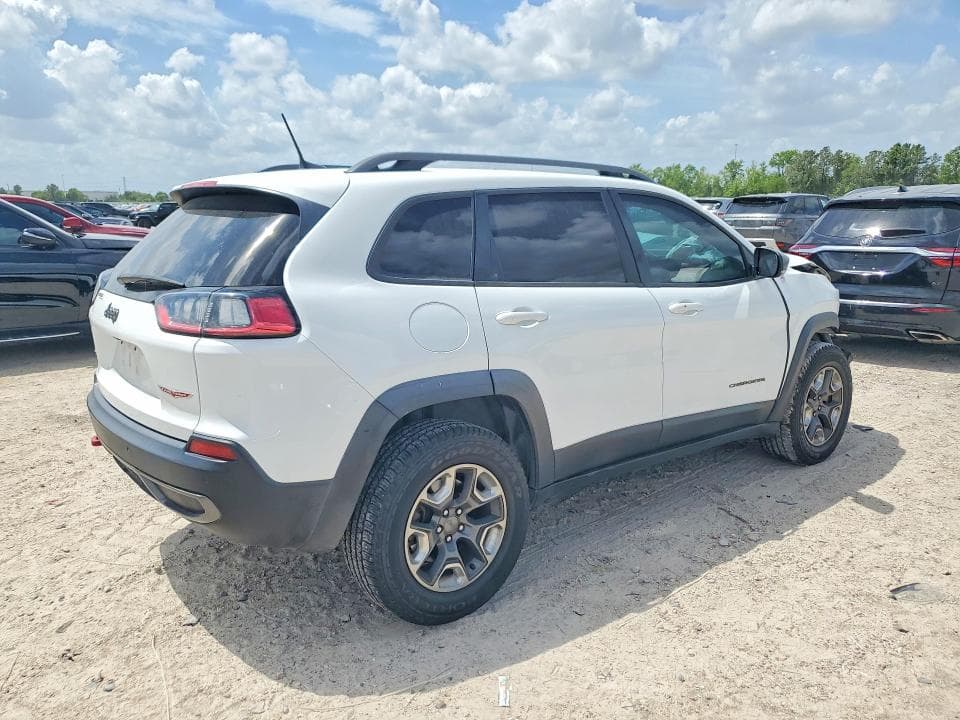 2019 JEEP CHEROKEE TRAILHAWK 3