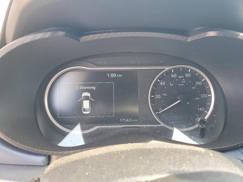 2025 NISSAN VERSA SV 9