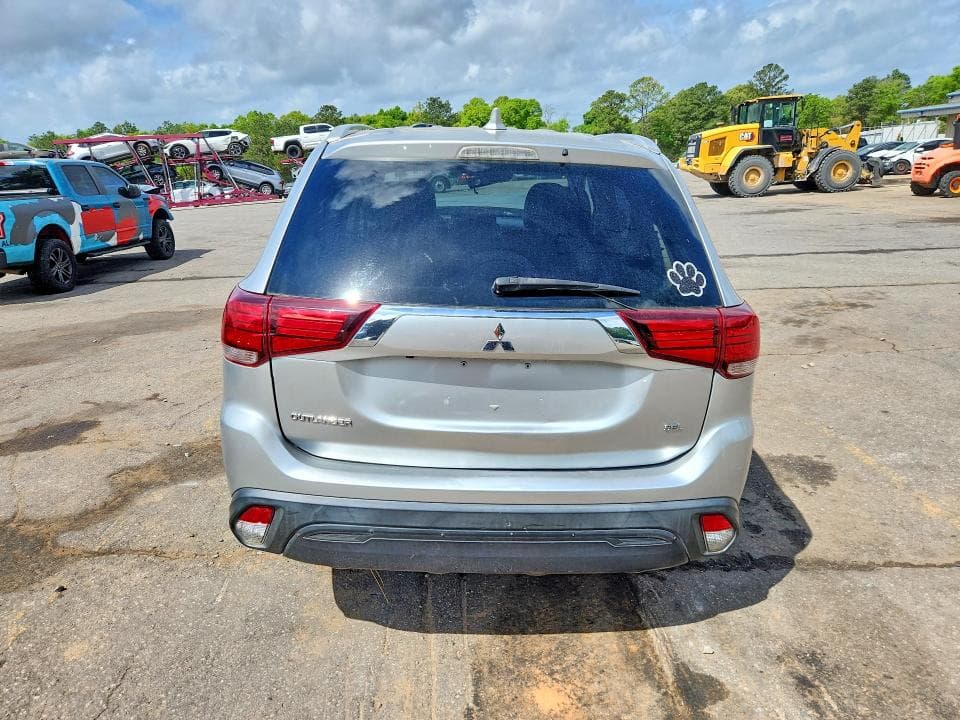 2020 MITSUBISHI OUTLANDER SE 6