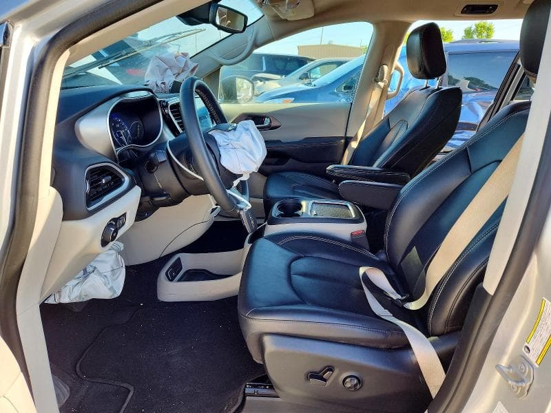 2024 CHRYSLER PACIFICA TOURING L 7