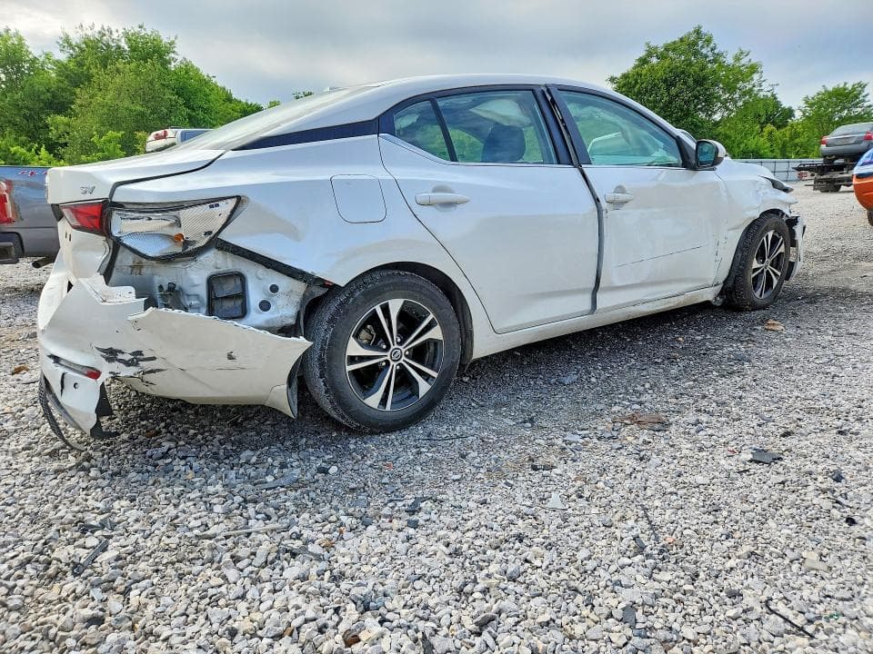 2022 NISSAN SENTRA SV 3