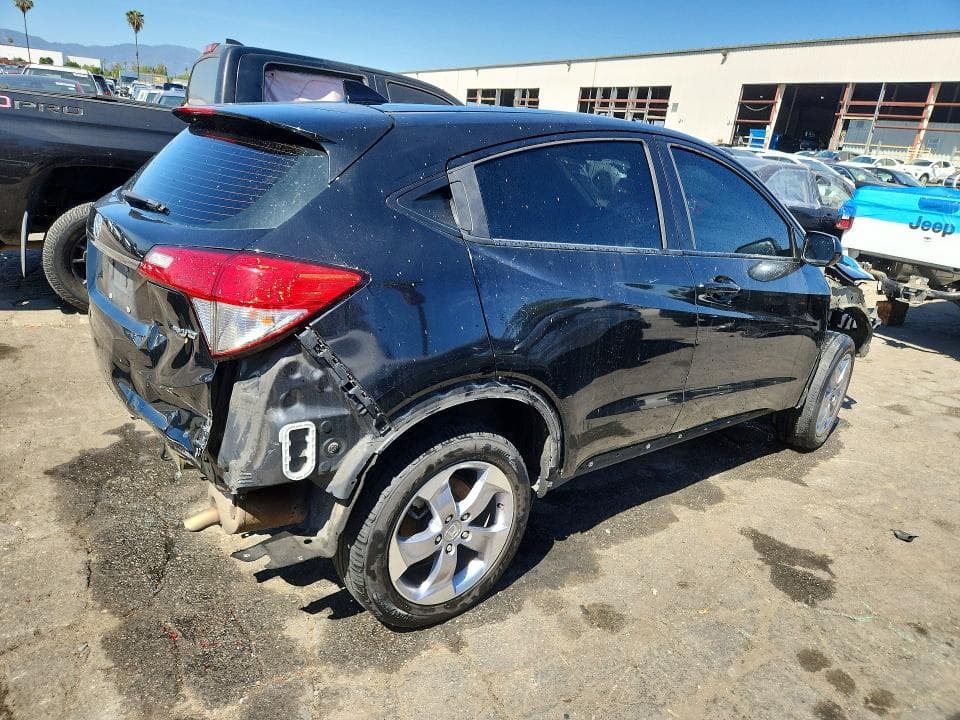 2021 HONDA HR-V LX 3