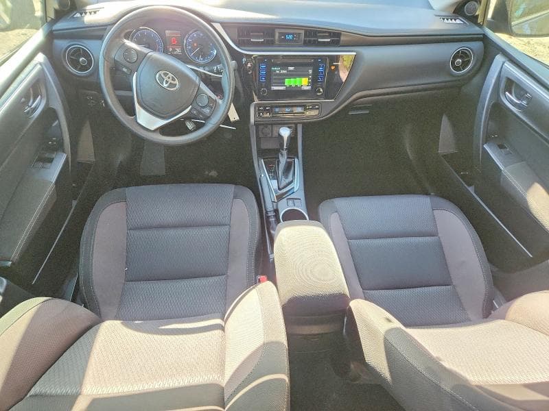 2017 TOYOTA COROLLA LE 8