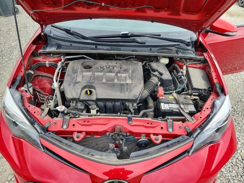 2018 TOYOTA COROLLA SE 11