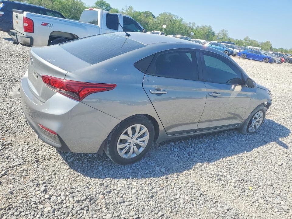 2022 HYUNDAI ACCENT SE 3