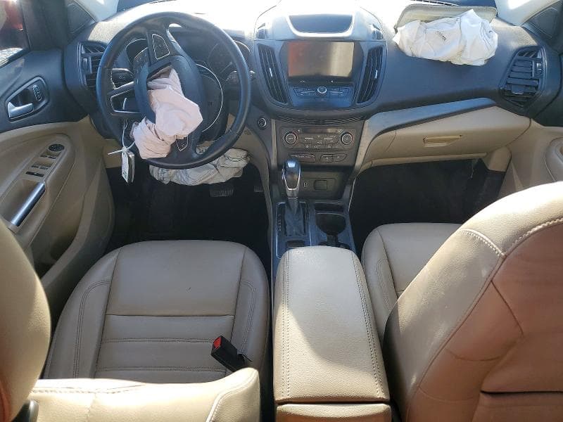 2019 FORD ESCAPE SEL 8