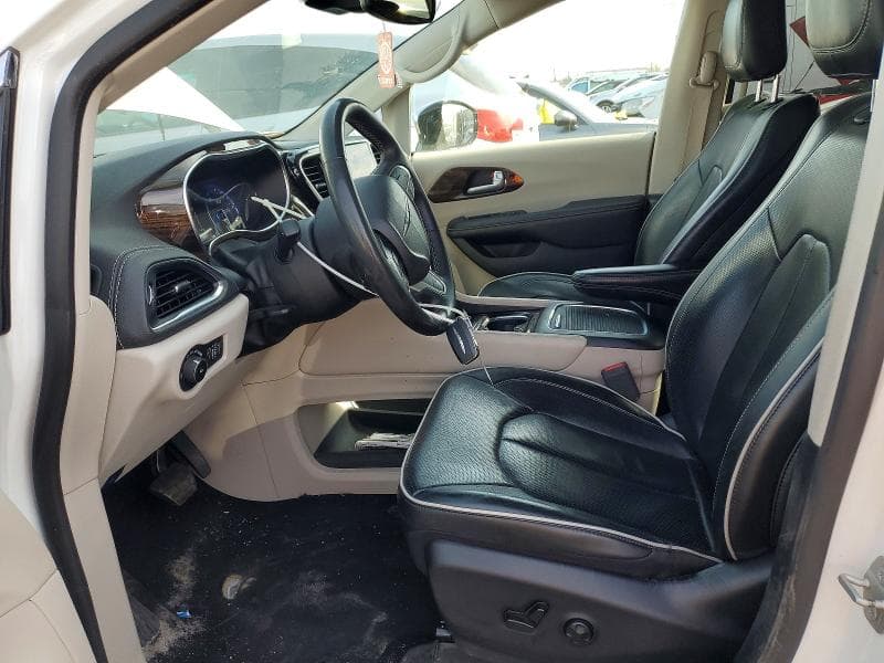 2023 CHRYSLER PACIFICA LIMITED 7