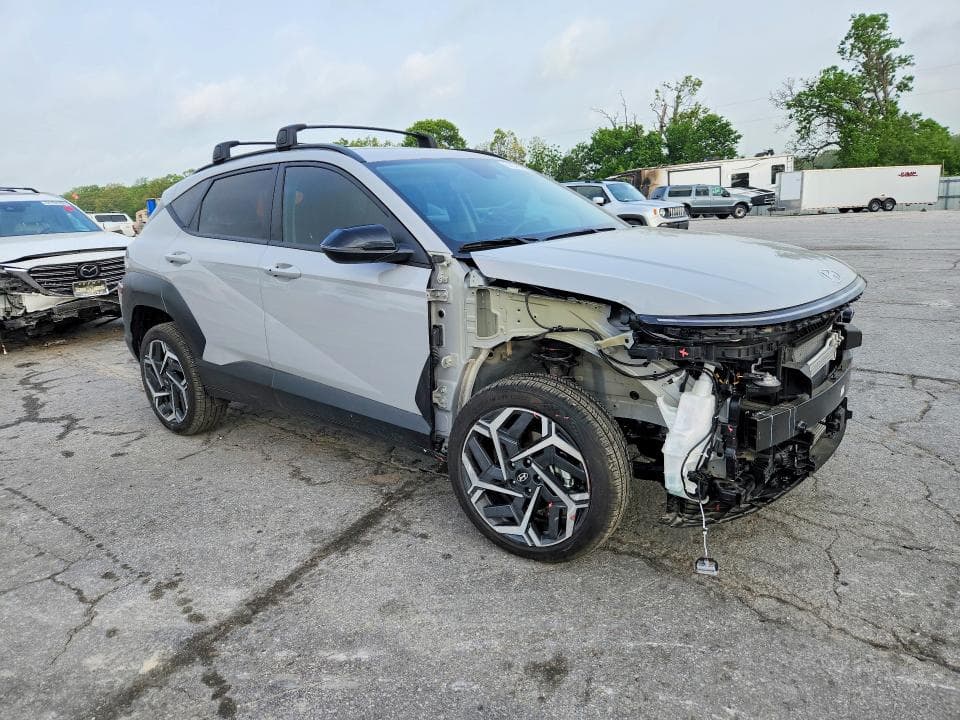 2026 HYUNDAI KONA SEL PREMIUM 4