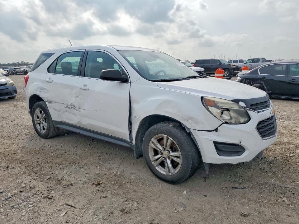 2017 CHEVROLET EQUINOX LS 4